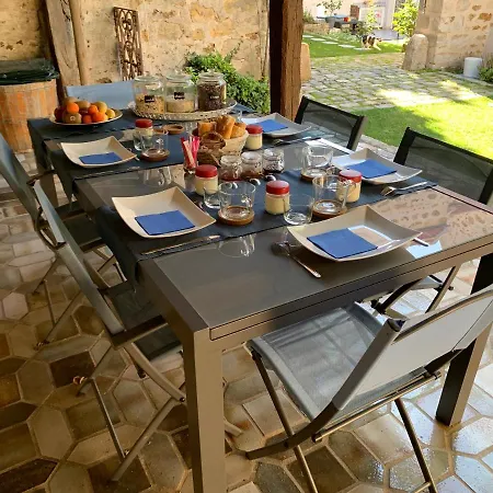 La Maison D'emilie - D'hôtes Maison d'hôtes *