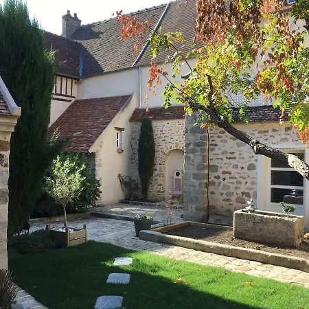 Maison d'hôtes La Maison D'emilie - D'hôtes Chaumes-en-Brie