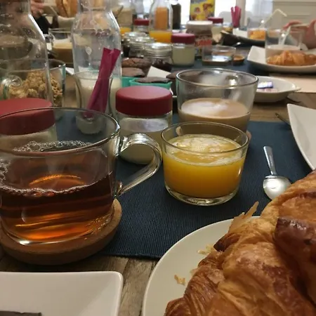 La Maison D'emilie - D'hôtes Maison d'hôtes *
