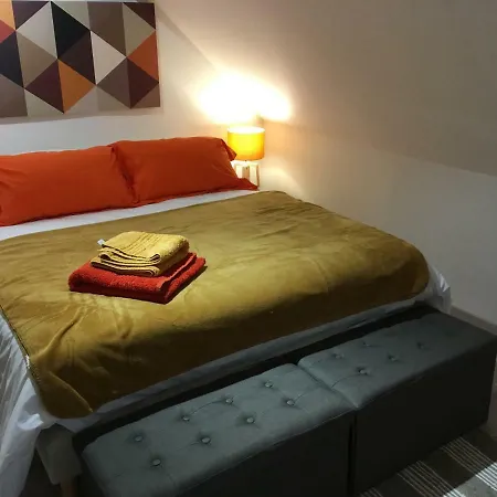 بيت ضيافة La Maison D'emilie - D'hotes Chaumes-en-Brie